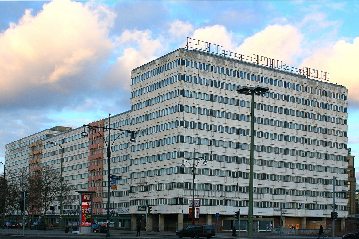Haus der Statistik in Berlin. Foto: De-okin, Wikimedia Commons, CC-BY SA 3.0, https://creativecommons.org/licenses/by-sa/3.0/